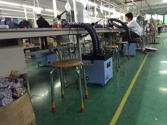 工廠電子焊錫排煙機 守護電子產(chǎn)品制造中的環(huán)境與健康